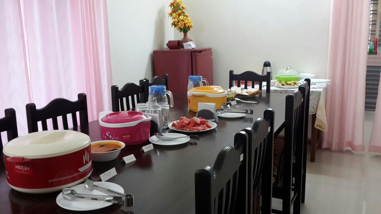 טריואנדרום Greenfield Inn מראה חיצוני תמונה